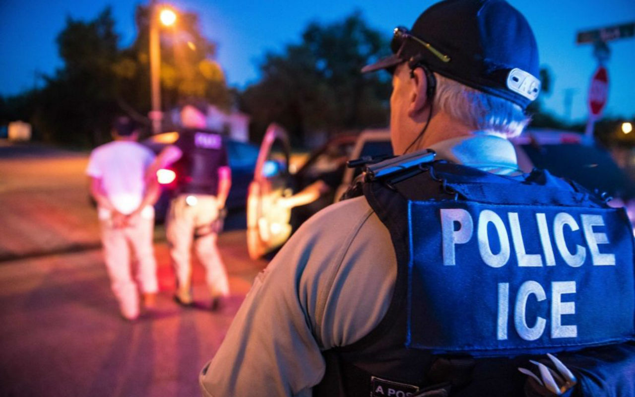 Motivos para que ICE realice arrestos en lugares sensibles